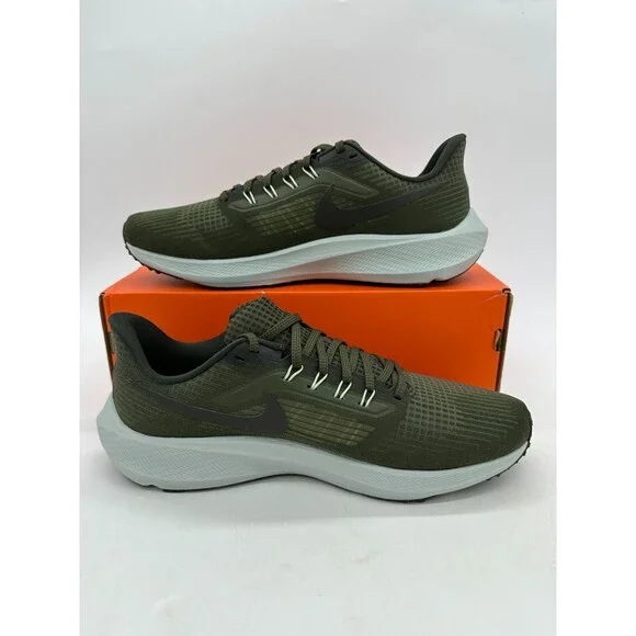 Nike Air Zoom Pegasus Men's Size 12 Green White Athletic Shoes DH4071 300